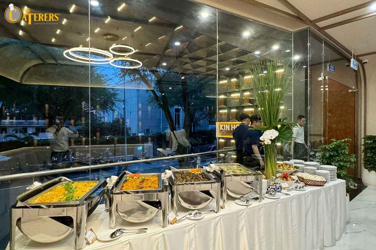 tiec buffet caterers