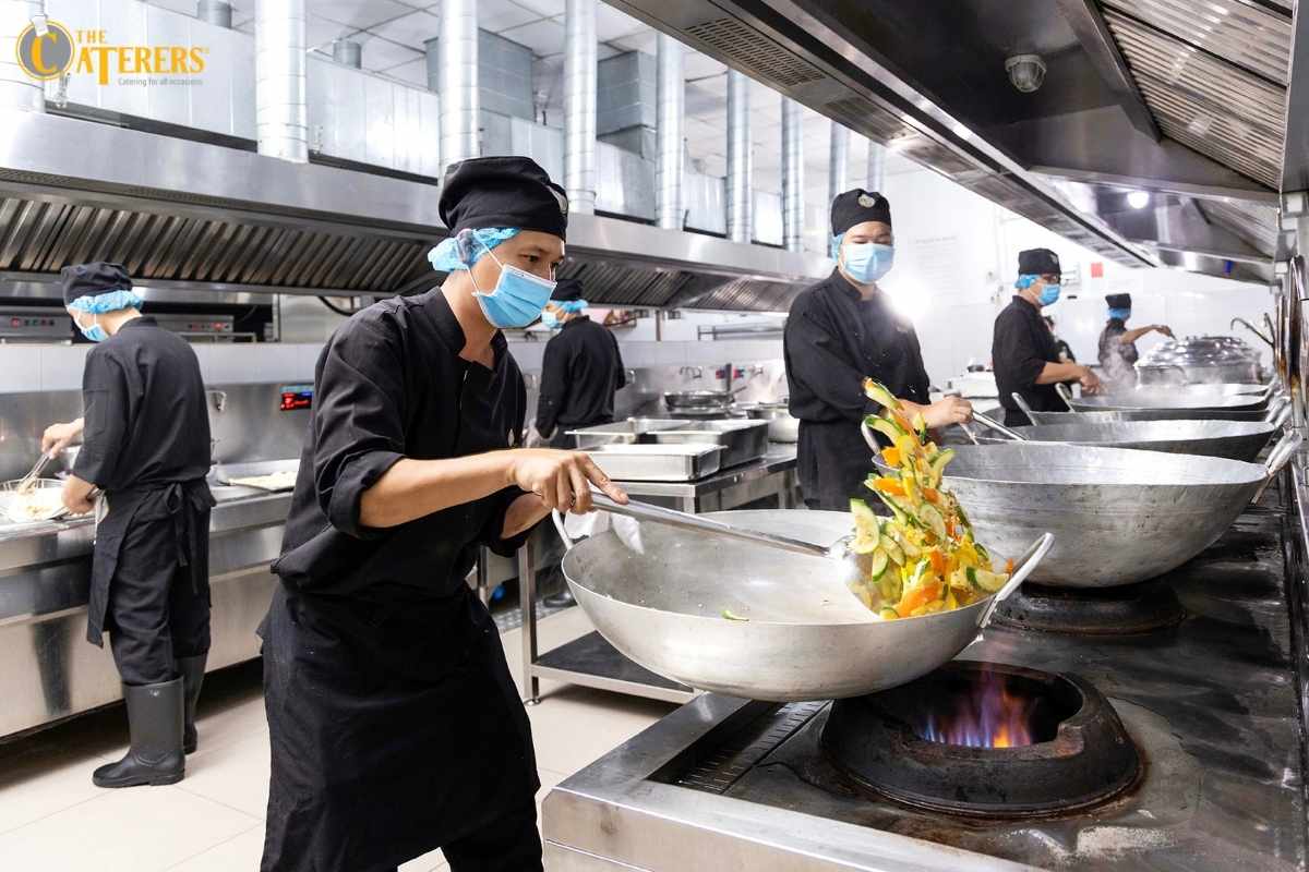 trải nghiệm các món ngon cùng caterers