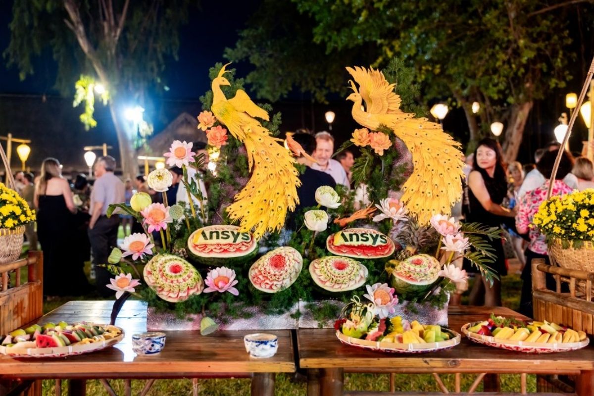 the caterers - thực đơn tiệc cuối năm