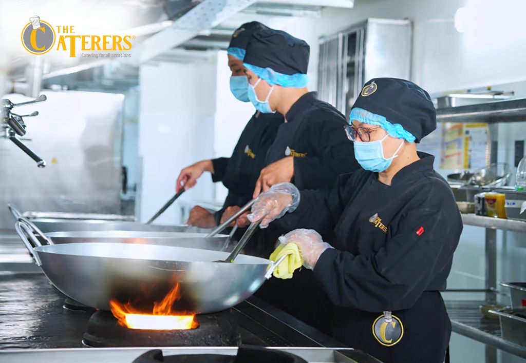 CÙNG THE CATERERS KHỞI ĐẦU HÀNH TRÌNH TRI THỨC TẠI TRƯỜNG ĐÔNG SÀI GÒN